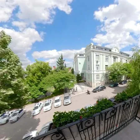 Mitra Luxury Appartement Choumen